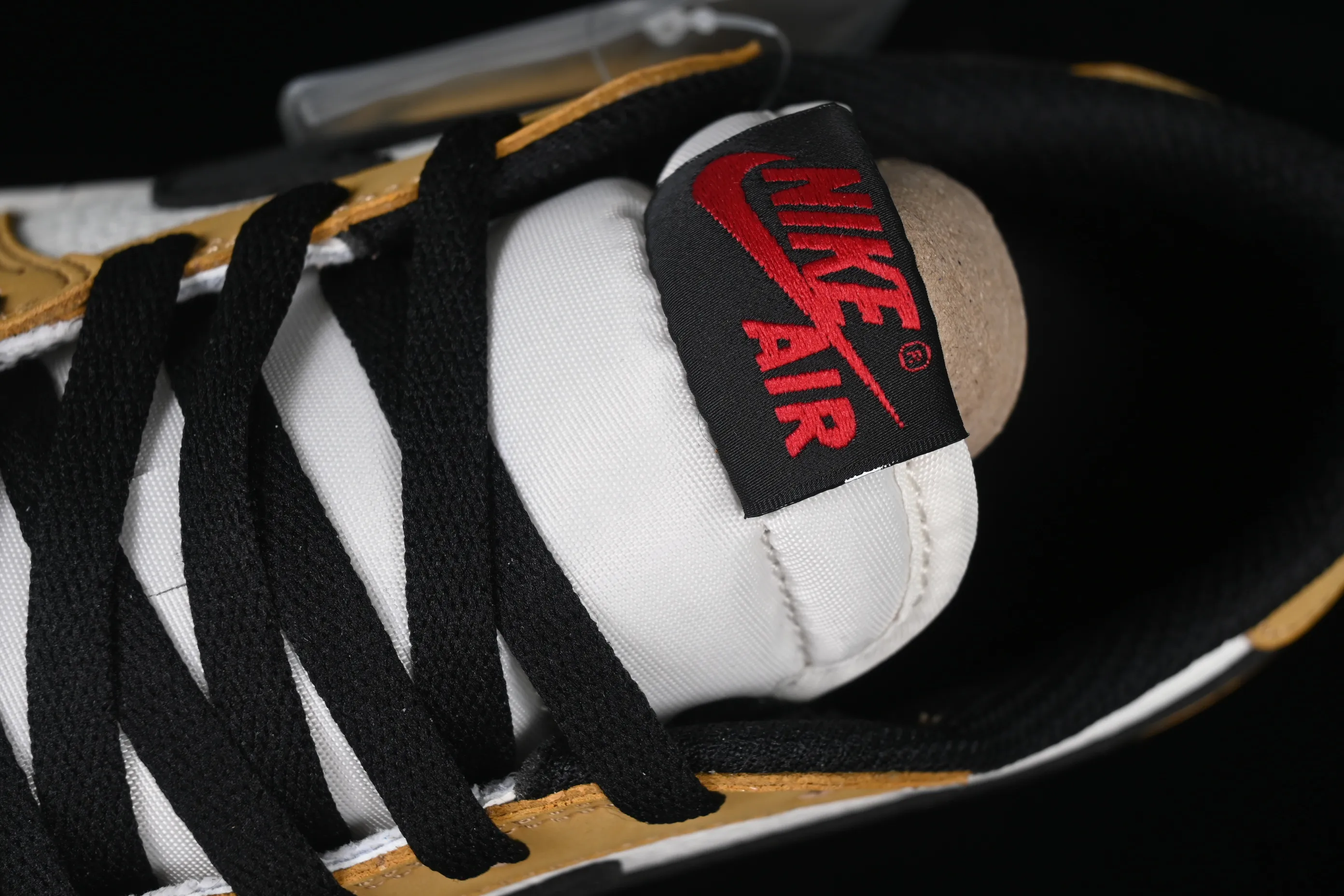 All categories Air Jordan Jordan series basketball shoes Air Jordan 1 Low Air Jordan 1 Low OG AJ1 Joe 1 white yellow black hook low-top cultural leisure sports sneakers CZ0790-107